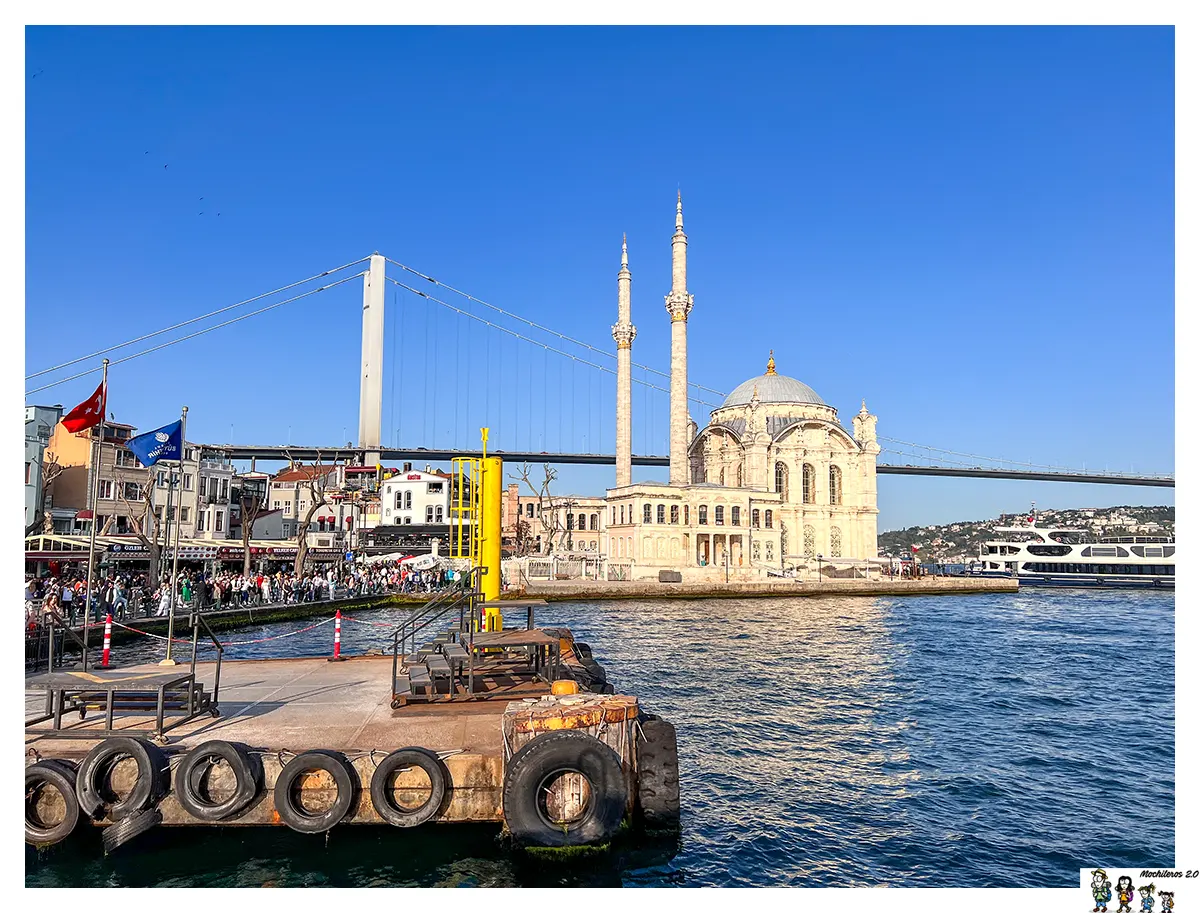 Guía Definitiva: Cómo Moverse en Estambul y Cruzar Continentes